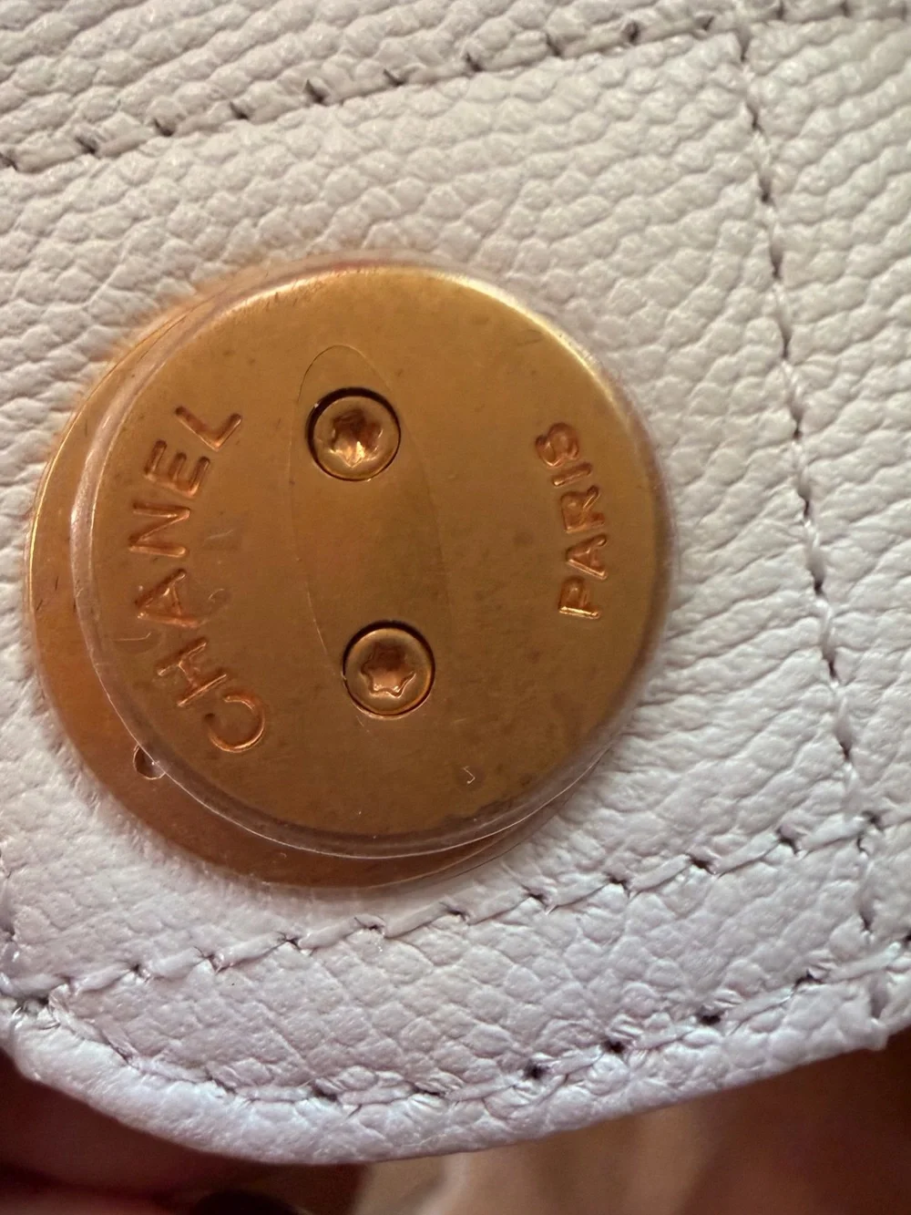 NEW Chanel 25S White Quilted Caviar Leather with Gold Hardware.  Medium.